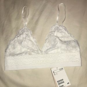 NWT- H&M White lace bralette size 6